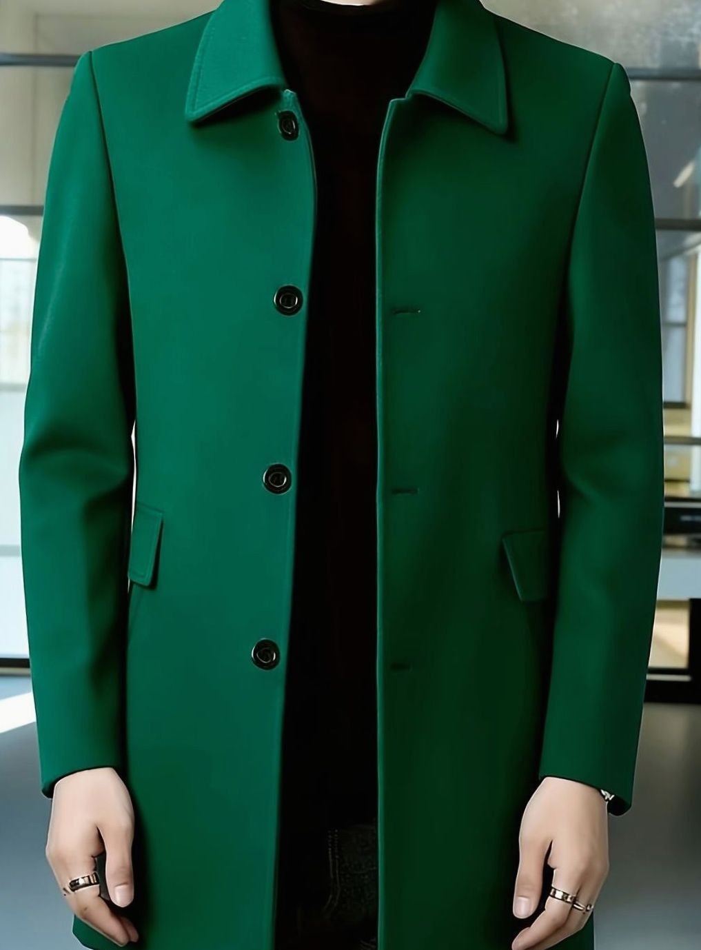Men's Wool Single-Breasted Overcoat Classic Collar