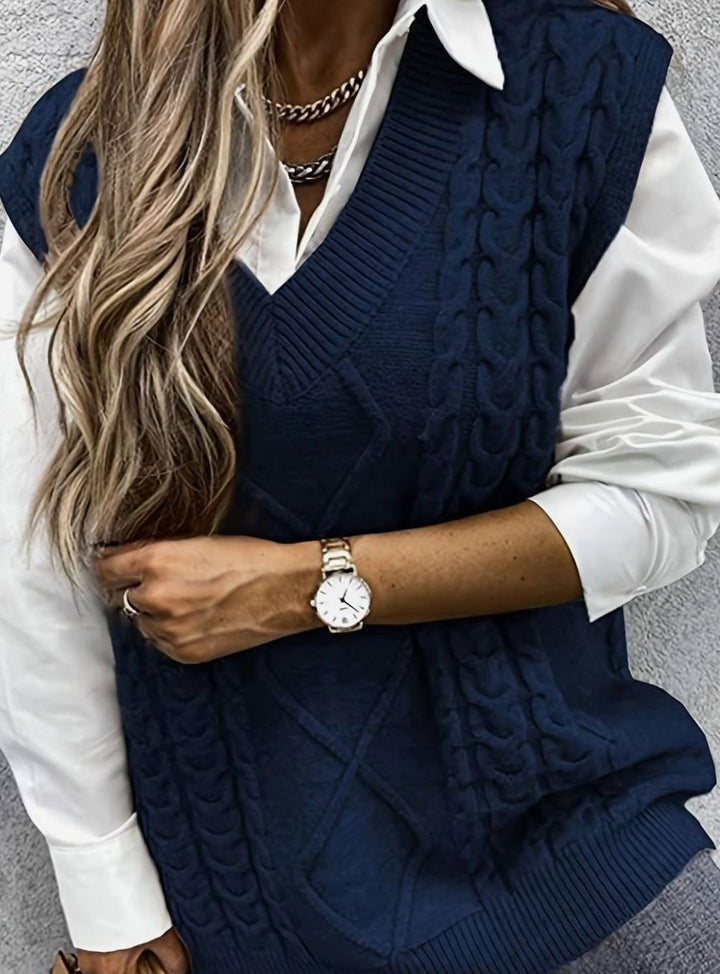 Women's Cable-Knit V-Neck Sweater Vest Relaxed Fit