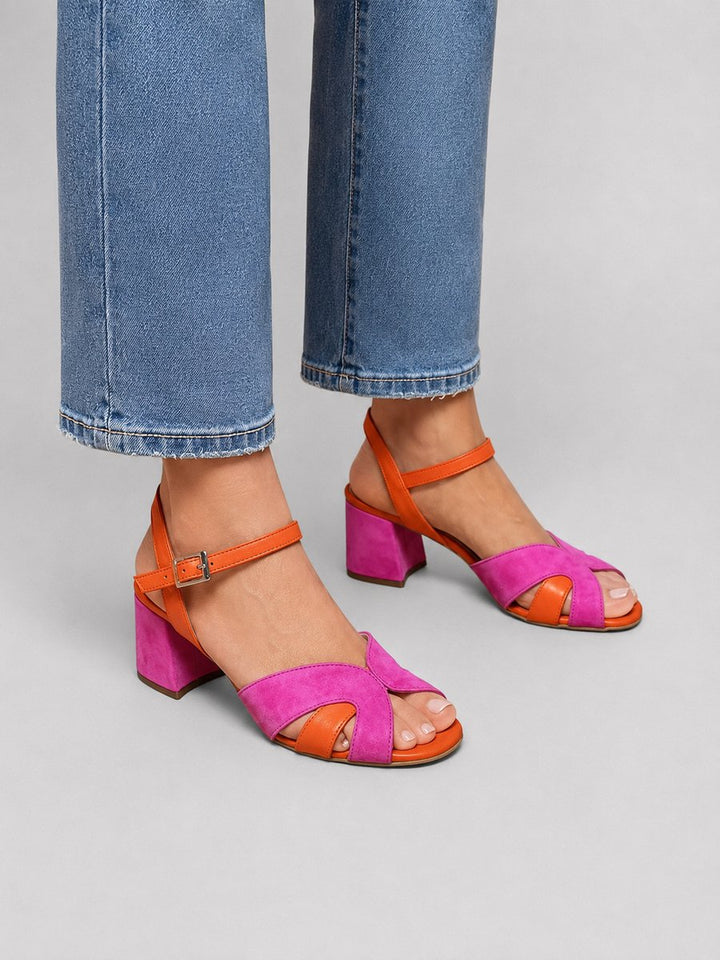 Women's Color Block Crossover Strap Cushioned Block Heel Sandals