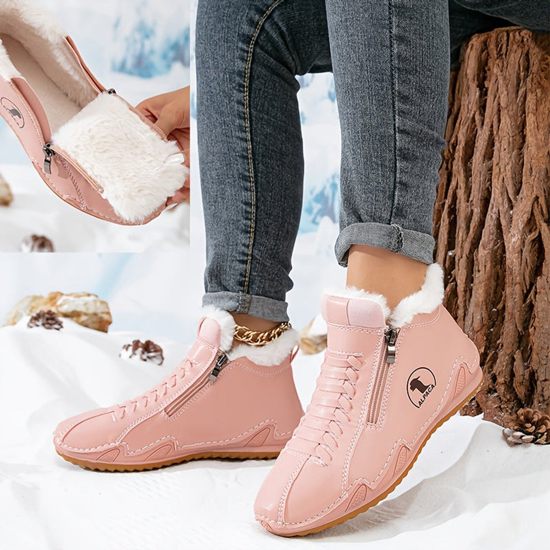 Women's Faux-Fur Lined Wide-Toe Winter Ankle Boots