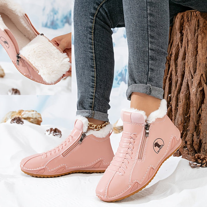 Women's Faux-Fur Lined Wide-Toe Winter Ankle Boots