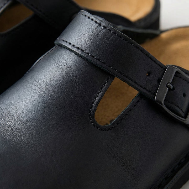 Women's Full-Grain Leather Slip-On Ergonomic Clogs