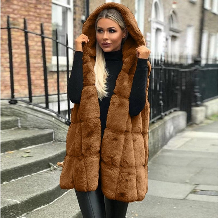 Women's Hooded Faux Fur Long Quilted Gilet - Brown