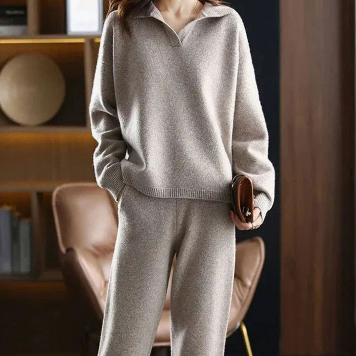 Women's Knit Two-Piece Lounge Outfit Set Relaxed Sweater Pants - Khaki