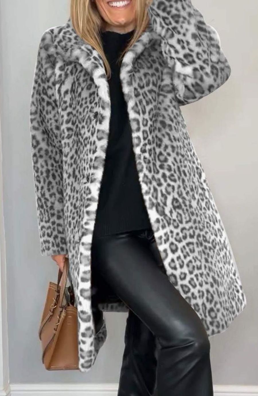 Women's Leopard Print Faux Fur Winter Coat - White