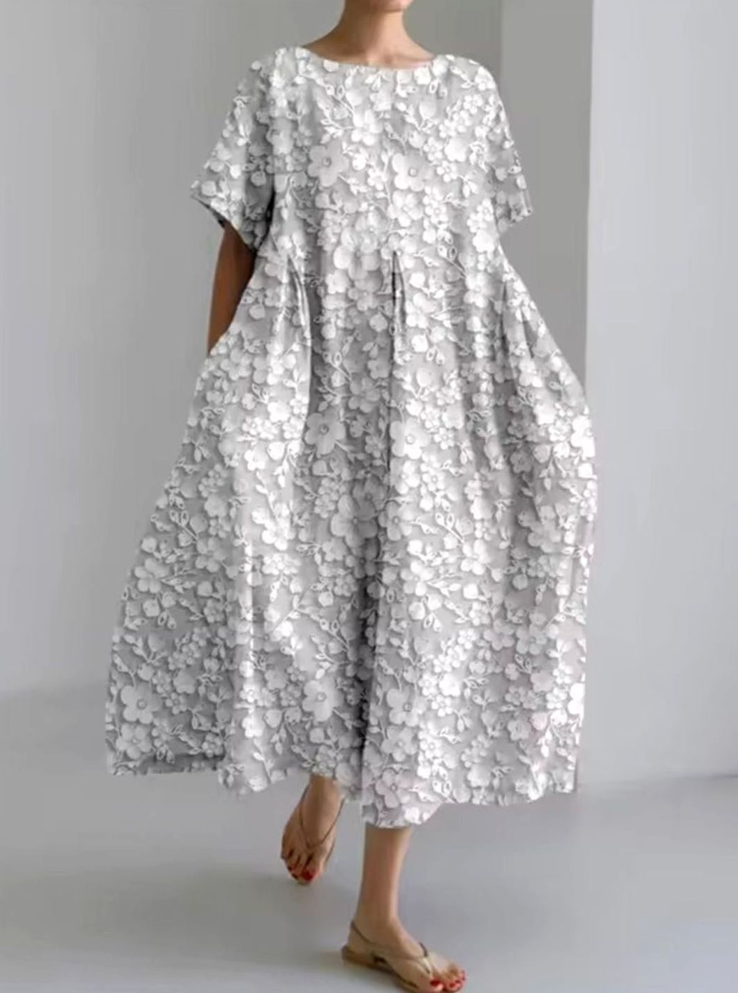 Women's Loose Round-Neck Floral Appliqué Midi Dress - Floral Dark Gray