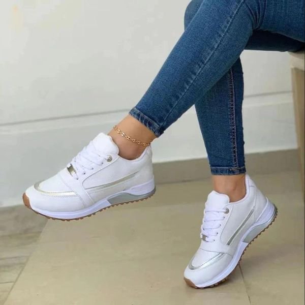 Women's Orthopedic Lace-Up Cushioned Platform Sneakers - Wit