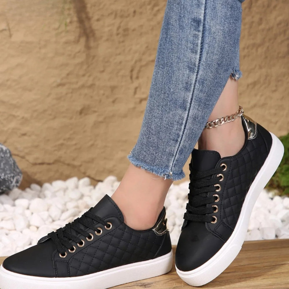 Women's Orthopedic Shoes Quilted Leather Lace-Up Fashion Sneakers - Black