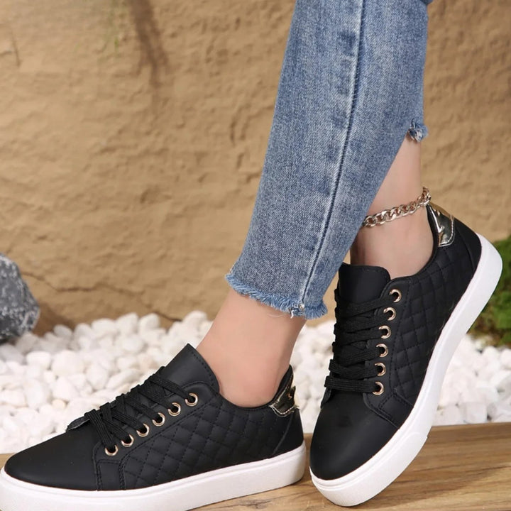 Women's Orthopedic Shoes Quilted Leather Lace-Up Fashion Sneakers - Black