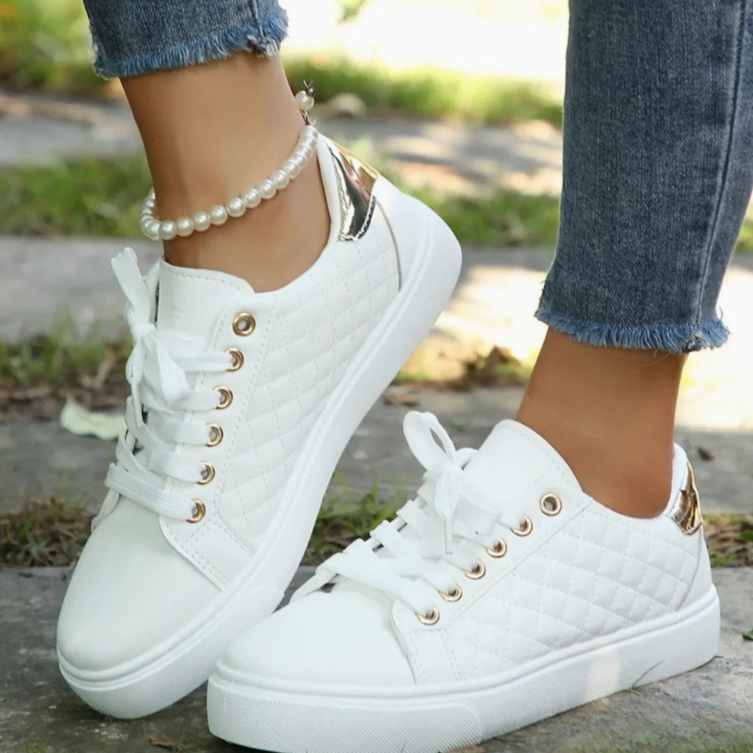 Women's Orthopedic Shoes Quilted Leather Lace-Up Fashion Sneakers