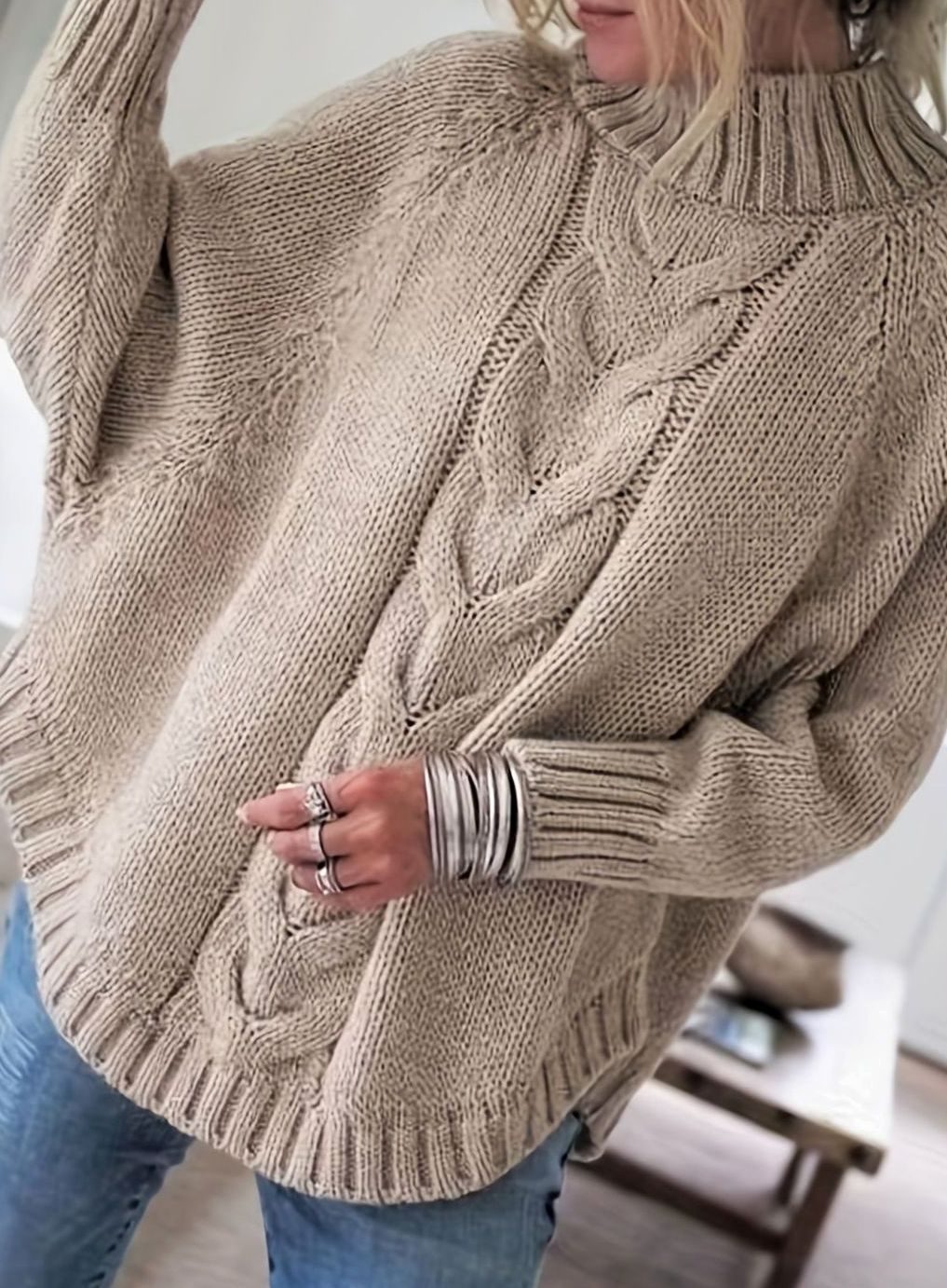 Women's Oversized Cable Knit High-Neck Pullover Sweater