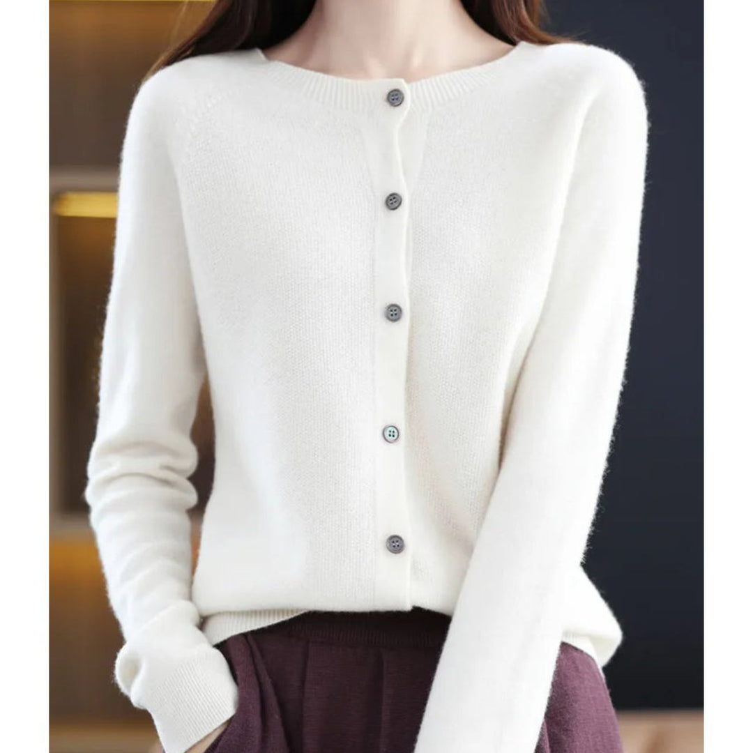 Women's Oversized Merino Wool Button-Up Knit Cardigan - White