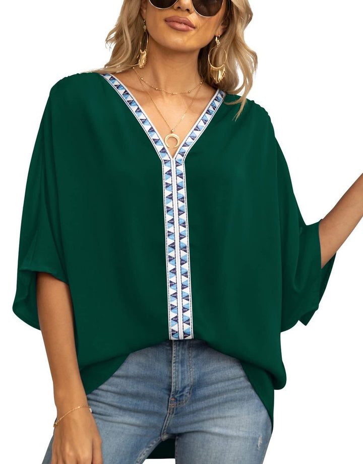 Women's Oversized V-Neck Geometric Trim Relaxed Tunic Top - Dunkelgrün
