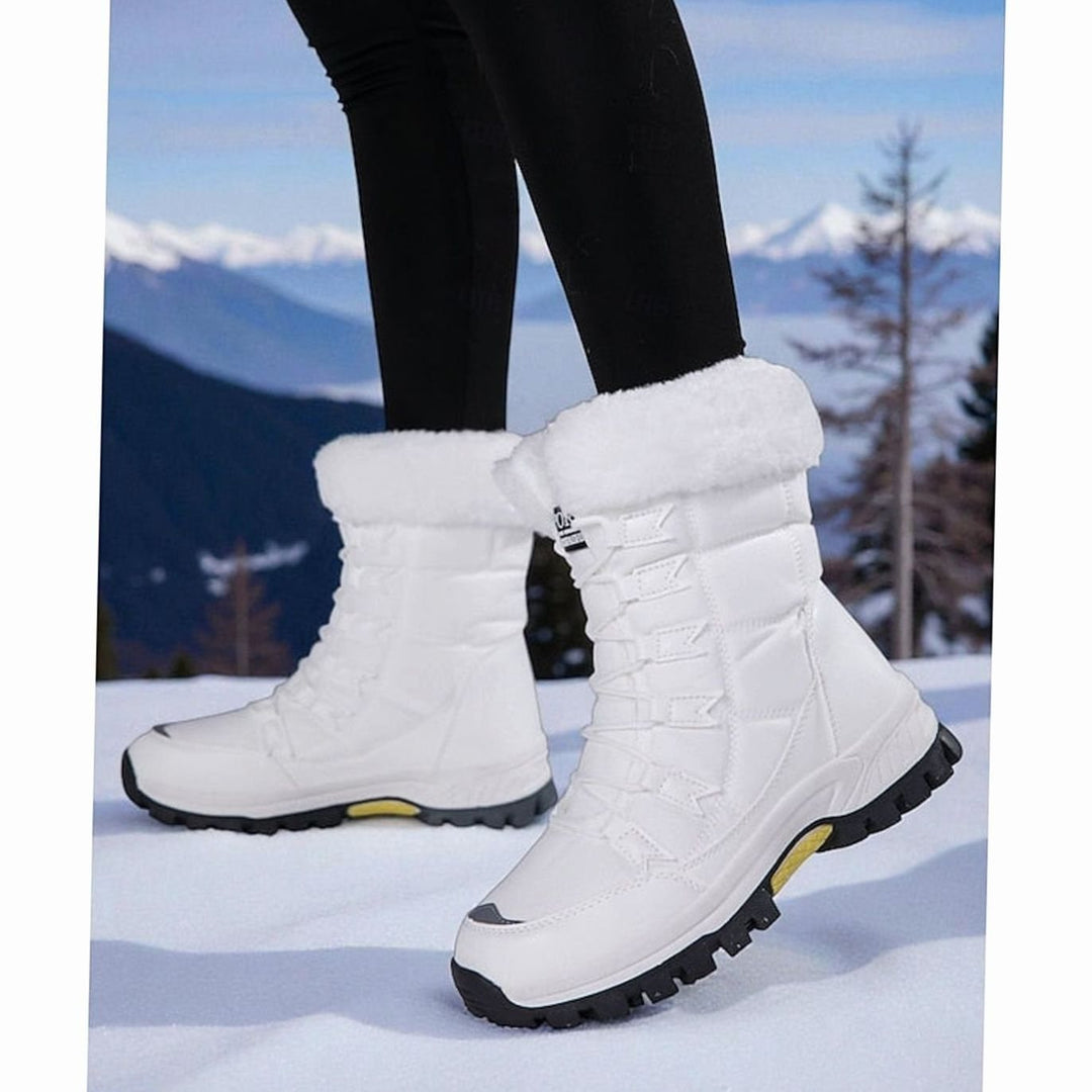 Women's Plush-Lined Lace-Up Snow Boots, White