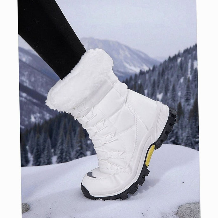 Women's Plush-Lined Lace-Up Snow Boots, White
