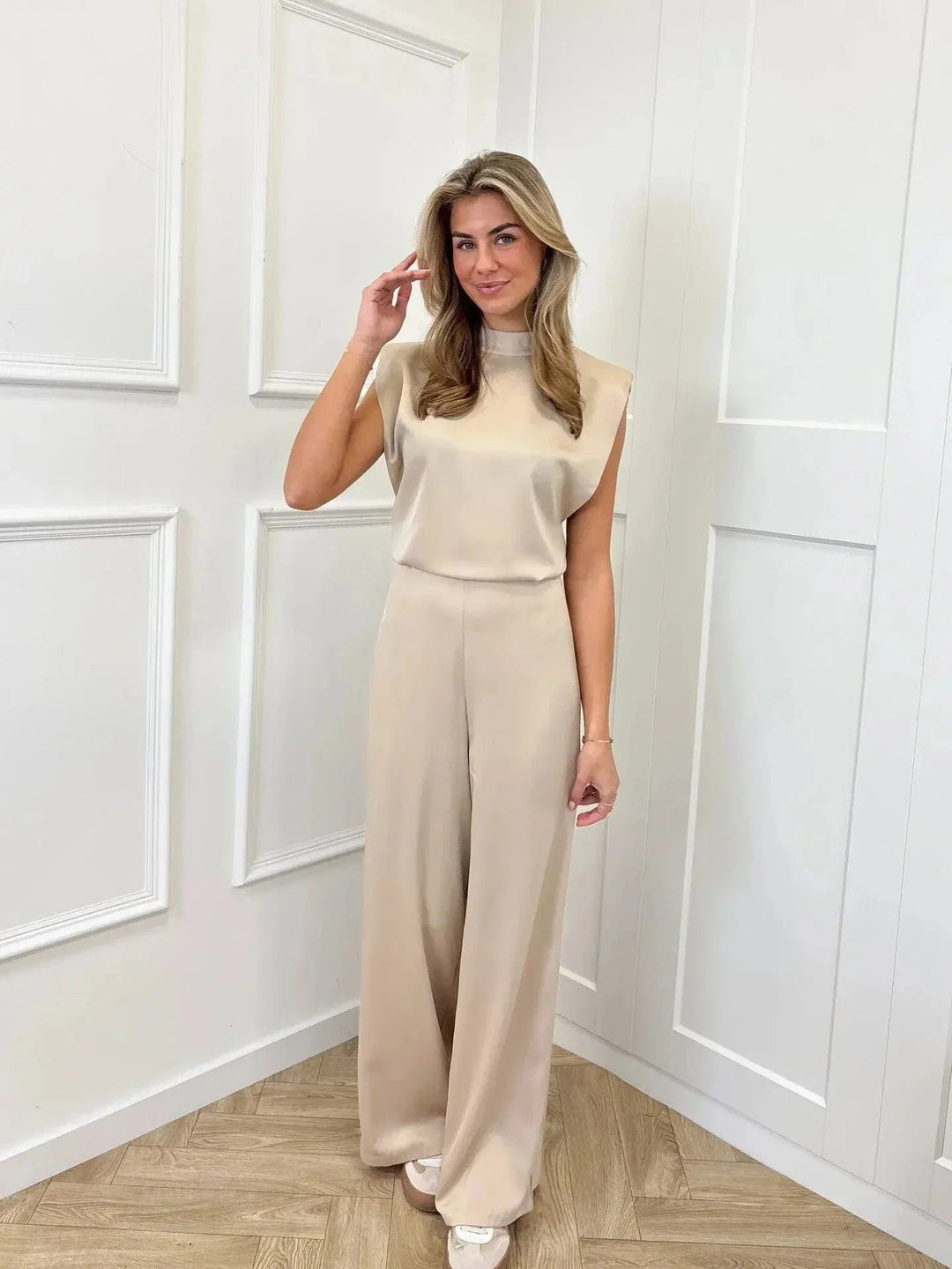 Women's Sleeveless Wide-Leg Satin Jumpsuit