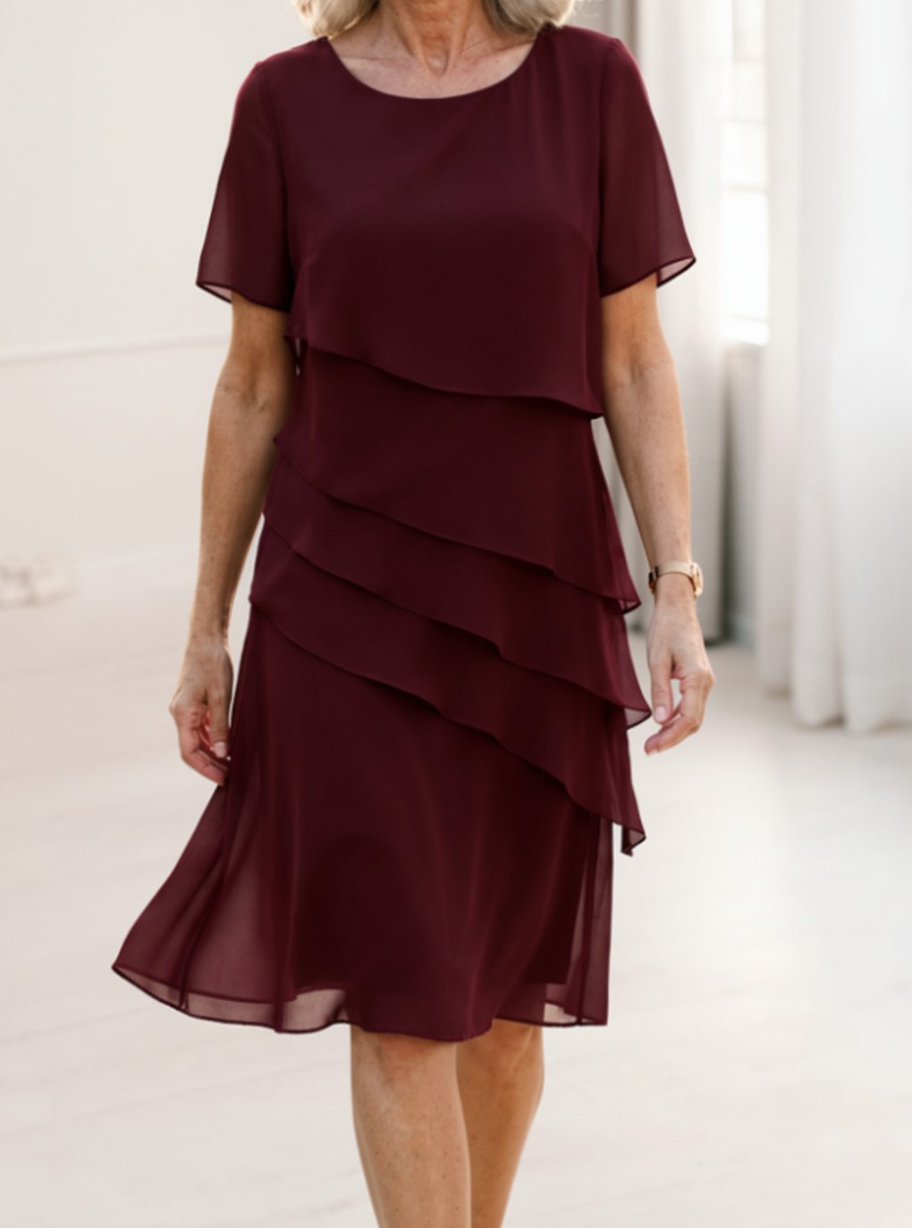 Women's Tiered Chiffon Short-Sleeve Round-Neck Midi Dress - Red
