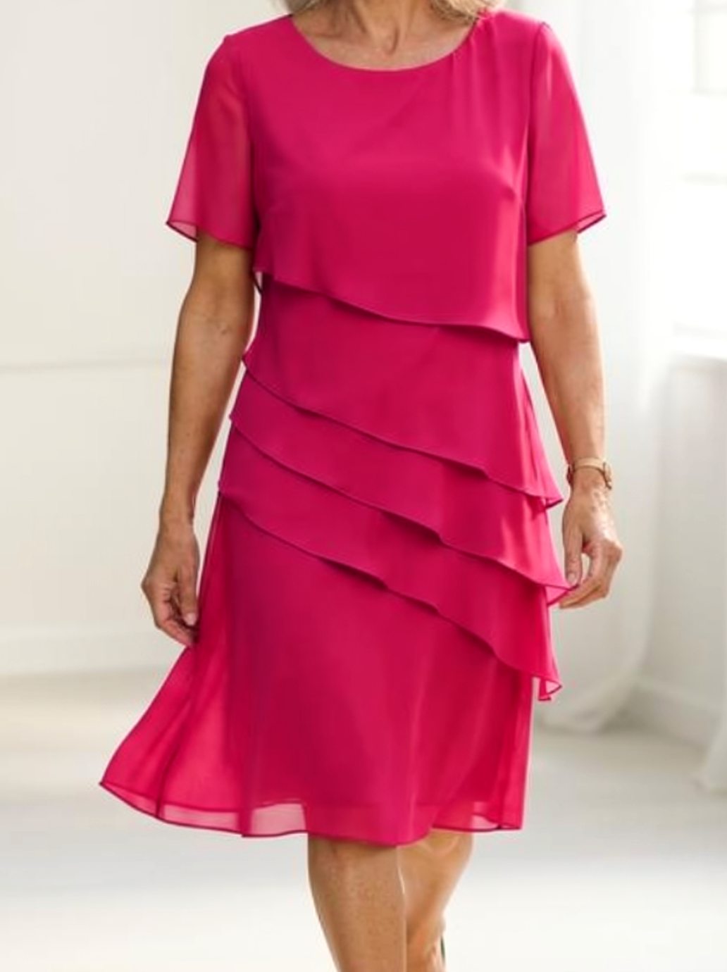Women's Tiered Chiffon Short-Sleeve Round-Neck Midi Dress - Pink