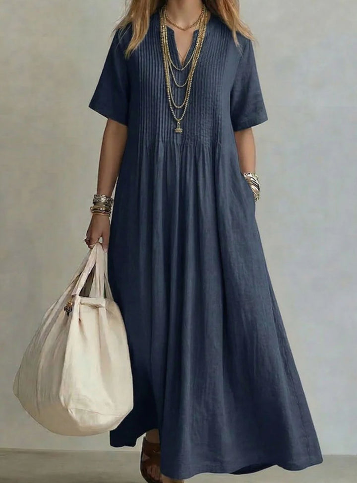 Women's V-Neck Pintuck Pleated Flowy Maxi Dress - Navy