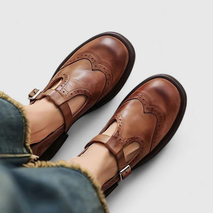 Women's Vintage Leather Brogue T-Strap Shoes Buckle Closure - Brown
