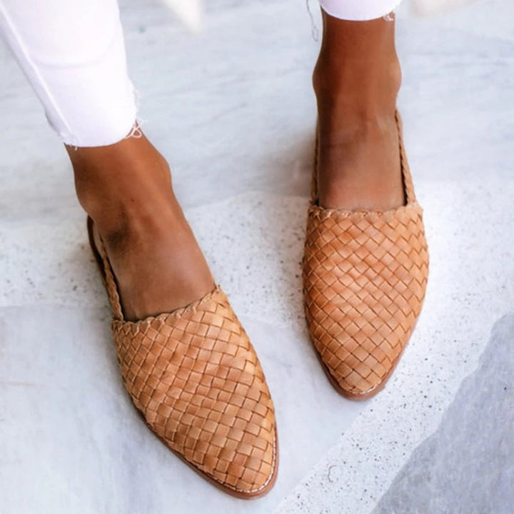 Women's Woven Leather Pointed-Toe Slingback Comfortable Sandals - Light Brown