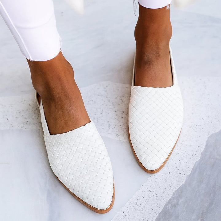 Women's Woven Leather Pointed-Toe Slingback Comfortable Sandals - White